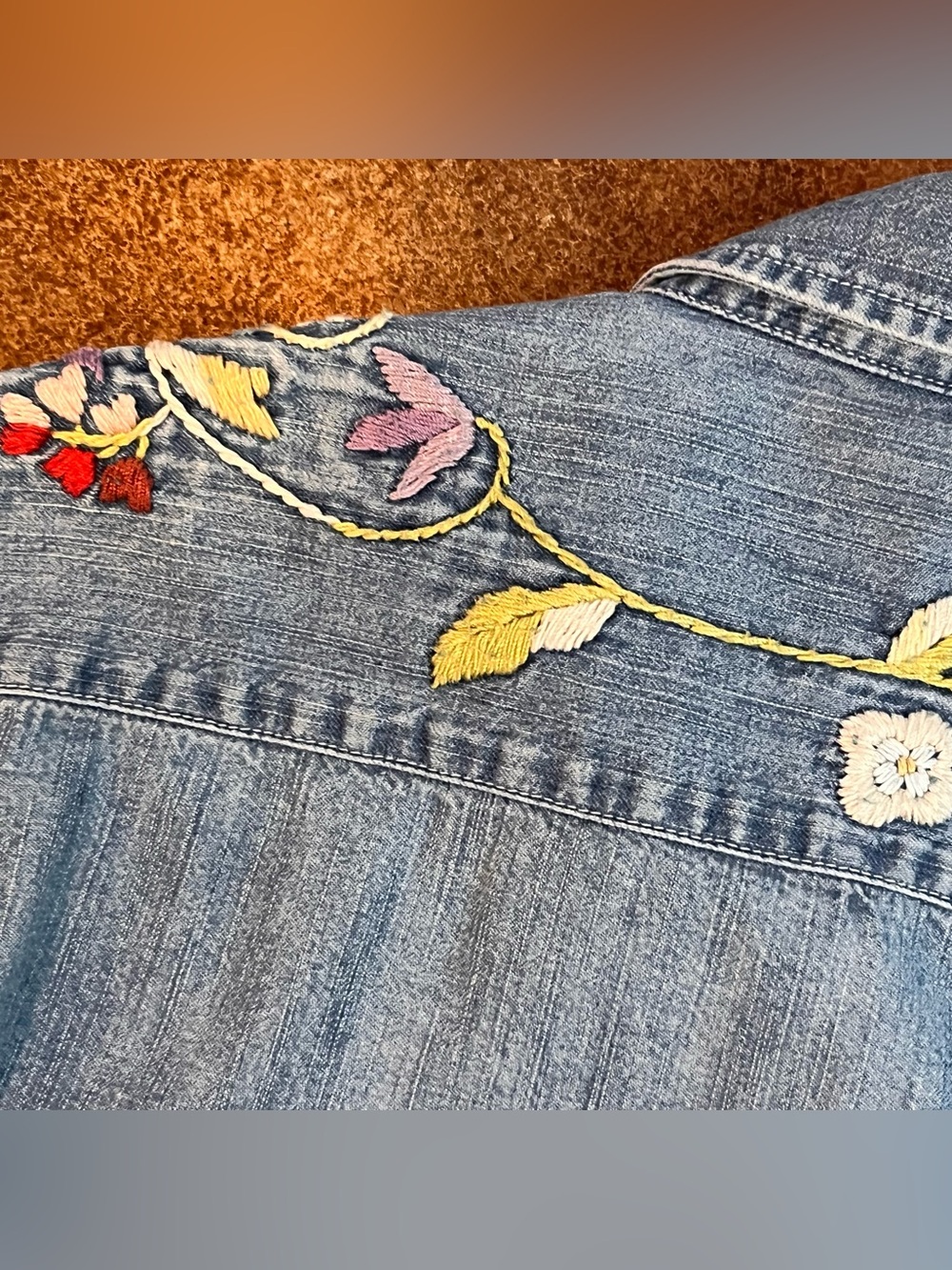 LaurenJeans Co Embroidered Light Blue Denim Shirt Sz L - Picture 5 of 8